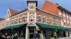 Herning City Hotel is centrally located in Herning, directly next to the beautiful pedestrian street.