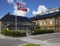 Välkomna till Hotel Kong Carl som är ett av Norges äldsta hotell