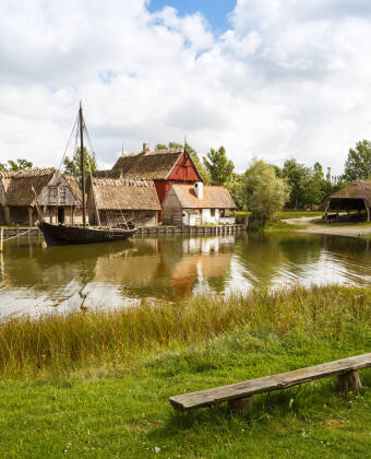 Gå ikke glip af det autentiske 1300-talsmiljø i Middelaldercentret ved Sundby.