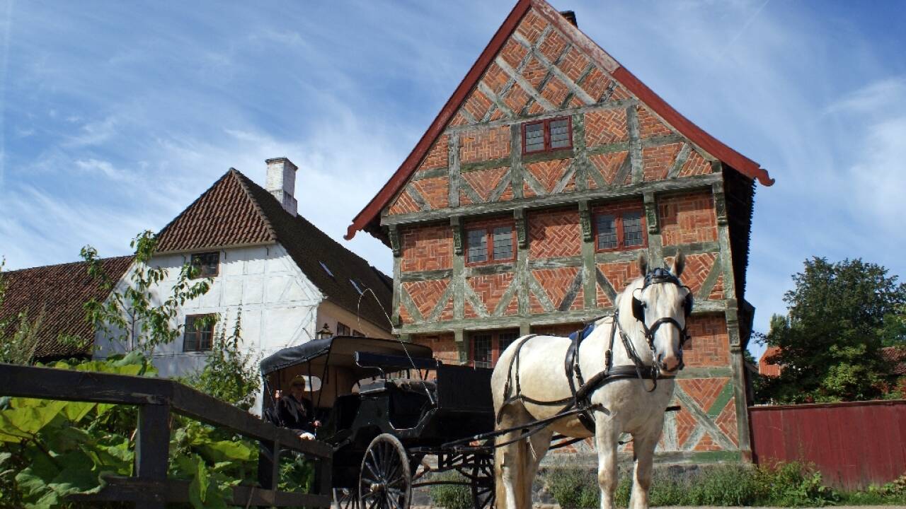 En gåtur i Den Gamle By er en tidsrejse gennem Danmarkshistorien og en oplevelse for hele familien