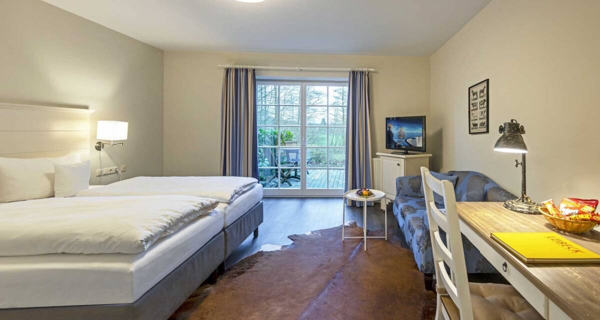 Dobbeltværelse Classic med terrasse m. 1 ekstra seng