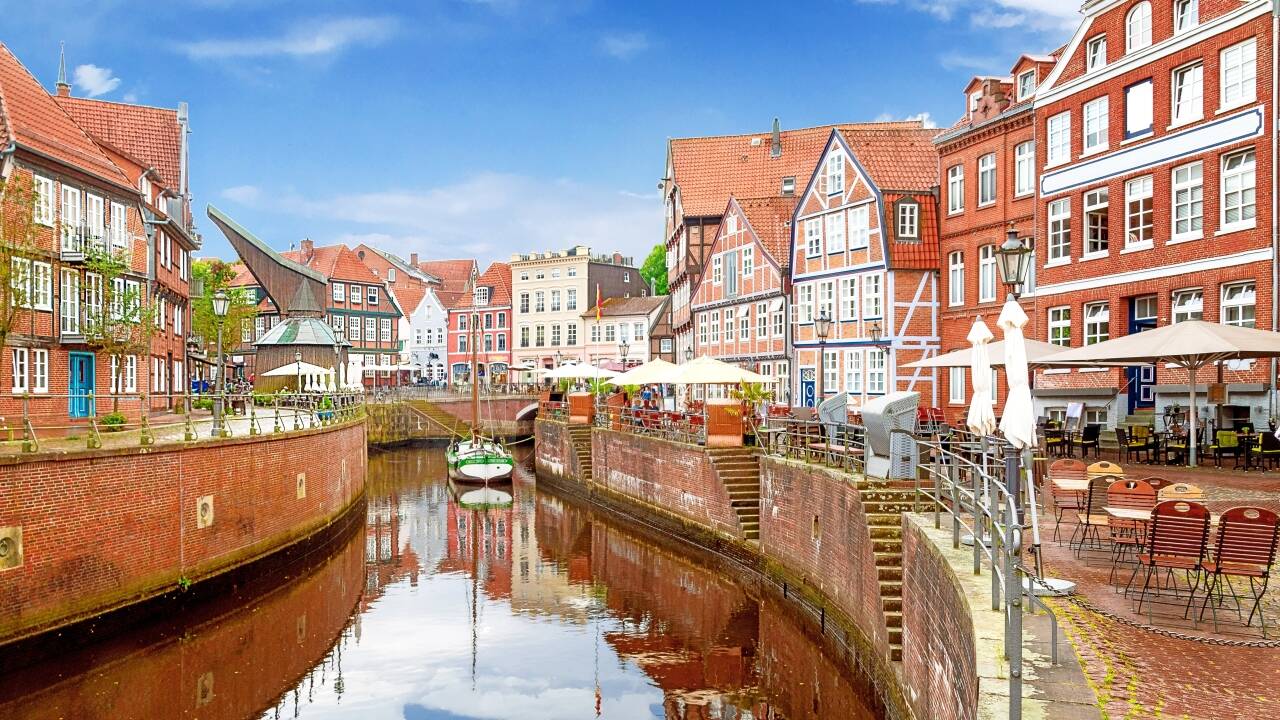 Viele der Highlights von Stade sind nur einen kurzen Spaziergang entfernt, vom alten Hafen bis zum Rathaus – keine Planung nötig, einfach losgehen und entdecken.