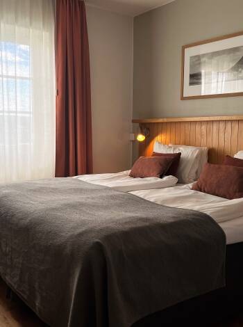 Die gemütlichen Hotelzimmer bieten Komfort und Behaglichkeit wie zuhause.