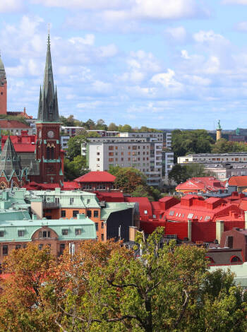 Här erbjuds ni en bekväm och lugn bas mitt i hjärtat av Göteborg.
