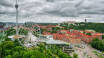 Besøk Göteborgs største landemerke Liseberg under oppholdet.