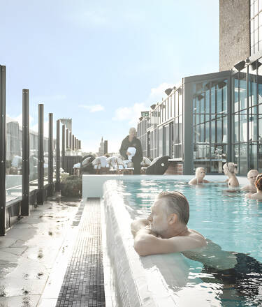 Varva ner under er semester och njut av avkoppling och wellness.