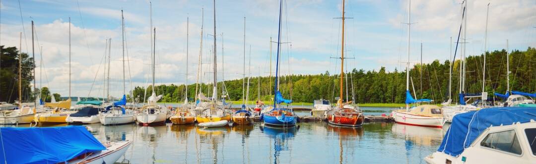 Hotellet tilbyr en nydelig og sentral beliggenhet ved marinaen i Västerås.