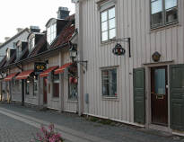 Mariefreds idylliske bysentrum er fullt av sjarmerende butikker og kaféer.