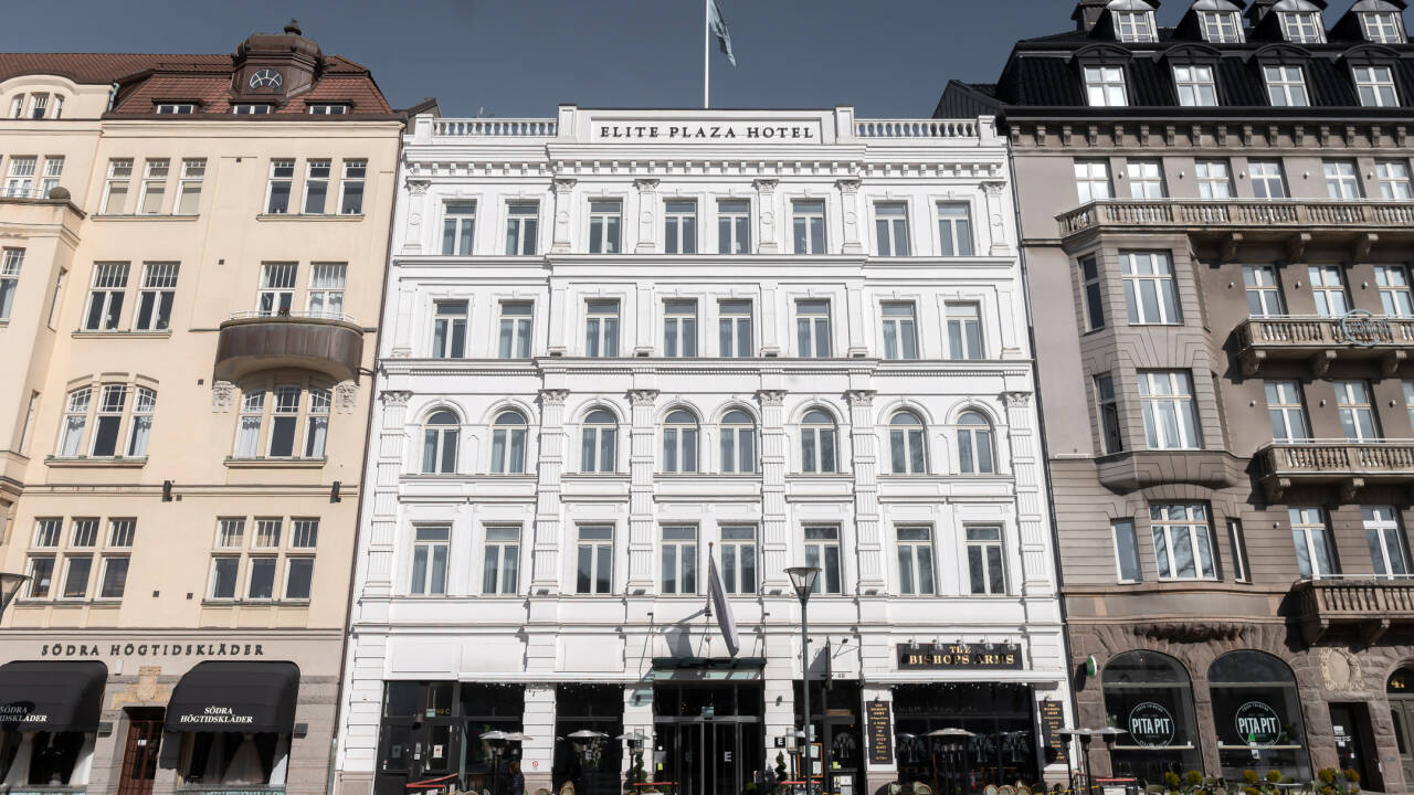Bestill et opphold på Elite Plaza Hotel i Malmö og bo midt på Gustav Adolfs Torg.