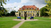 Hotellet ligger i hjertet av naturskjønne Mecklenburg-Vorpommern og ligger i en flott gammel herregård.