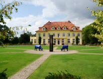 Dette hotel ligger i hjertet af det naturskønne Mecklenburg-Vorpommern og er indrettet i en flot gammel herregård.