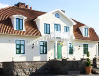 Guntorps Herrgård befindet sich in der Nähe des Borgholmer Ortszentrums inmitten einer ruhigen, schönen Umgebung.