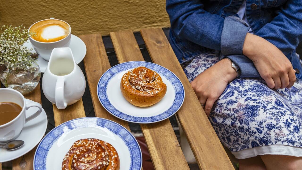 I har ikke langt til Kungsbacka og omgivelserne hvor der er mange gode shoppingmuligheder og hyggelige caféer.
