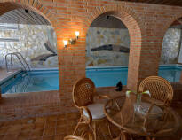 Den Gästen im Dein Hotel Goslar steht ein Wellnessbereich mit Pool und Sauna zur Verfügung.