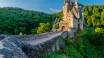 Området byder på masser af gode muligheder - besøg f.eks. det historiske Burg Eltz