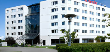 Das Hotel ist nur vier Kilometer vom Aarhuser Stadtzentrum entfernt und somit ein praktischer Ausgangspunkt für die vielen Attraktionen der Stadt.