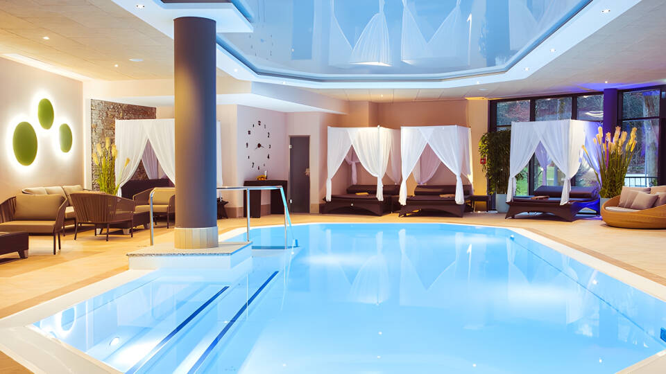The hotel has a new pool area and a spa and wellness centre with various saunas and baths.