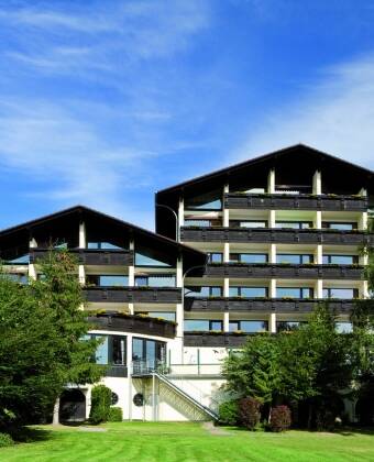 Experience a warm and welcoming atmosphere of the family-friendly Der Wolfshof hotel.