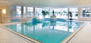 I wellness afdelingen kan krop og sjæl hvile ud, og I kan nyde tiden i sauna, dampbad og den indendørs swimmingpool.