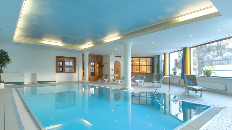 The hotel's wellness area includes a swimming pool, several saunas, an infrared cabin and a Kneipp pool.