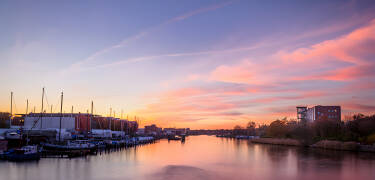Besök den vackra staden Kiel där ni hittar många spännade sevärdheter och shoppingmöjligheter