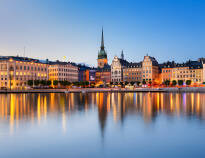 Opplev alt som Stockholm har å by på. Besøk for eksempel slottet og den gamle bydelen