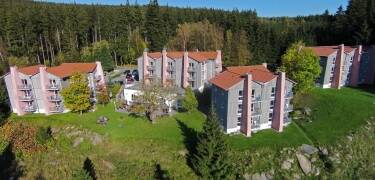 Ferienpark Brockenblick har ett unikt läge nära foten av berget Brocken som är det högsta berget i Harz