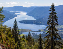 Hotellet erbjuder ett idealt läge för er som önskar att utforska den natursköna regionen Telemark.