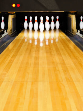At the hotel you can challenge each other in a traditional game of bowling.