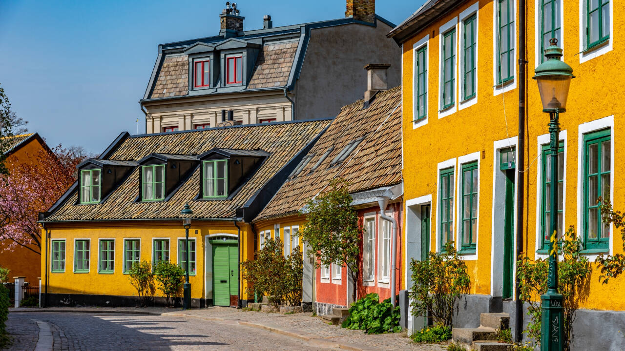 Discover Lund’s colorful old town, where cobblestone streets reveal centuries of history.