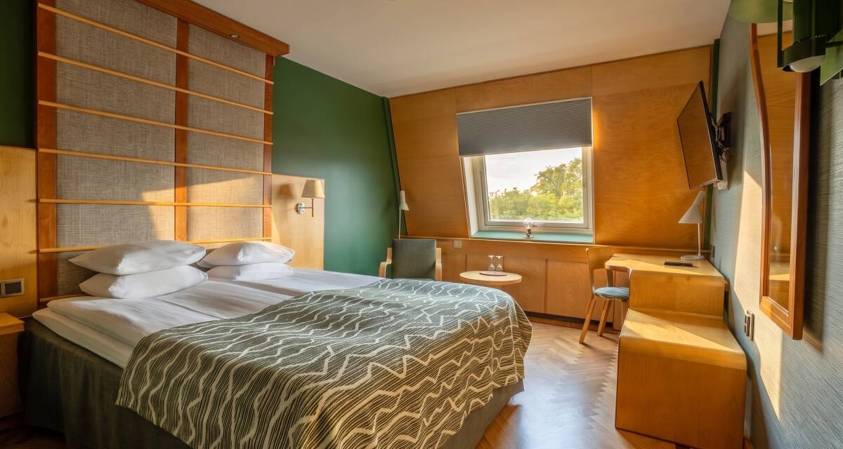 Double room w. 1 extra bed