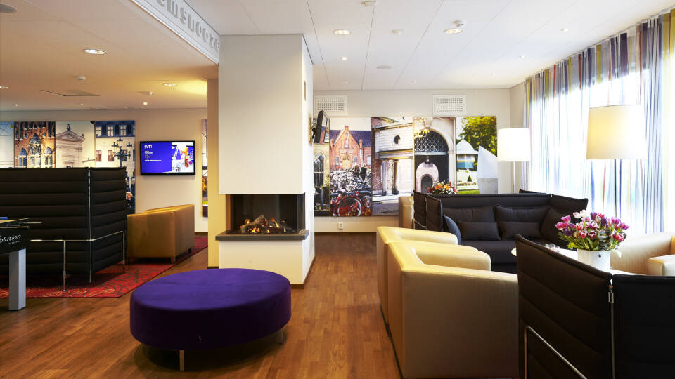 Hotellets faciliteter är praktiska, moderna och bekväma.