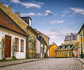 Opplev Lunds historiske hus og brosteinsbelagte gater.