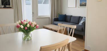 Romslige private hytter passer for familier eller vennegjenger som reiser sammen.