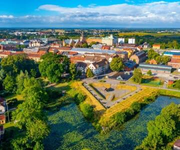 Kristianstad ist schnell erreichbar und lädt zum Shoppen und zu Kulturerlebnissen ein.