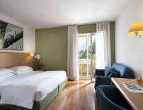 Rummen är indelade i kategorierna Relax, Nature, Life, Balance och Vital med bekvämlighet och balkong med utsikt.