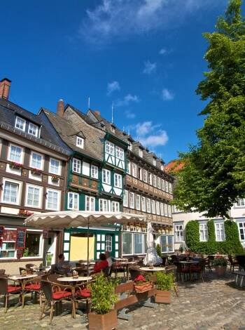 Besichtigen Sie Goslar, die größte Stadt des Harz mit vielen Attraktionen.