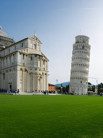 Go on exciting excursions and visit the nearby city of Luca, Florence or Pisa where you can discover Campo Miracoli and see the famous Leaning Tower.