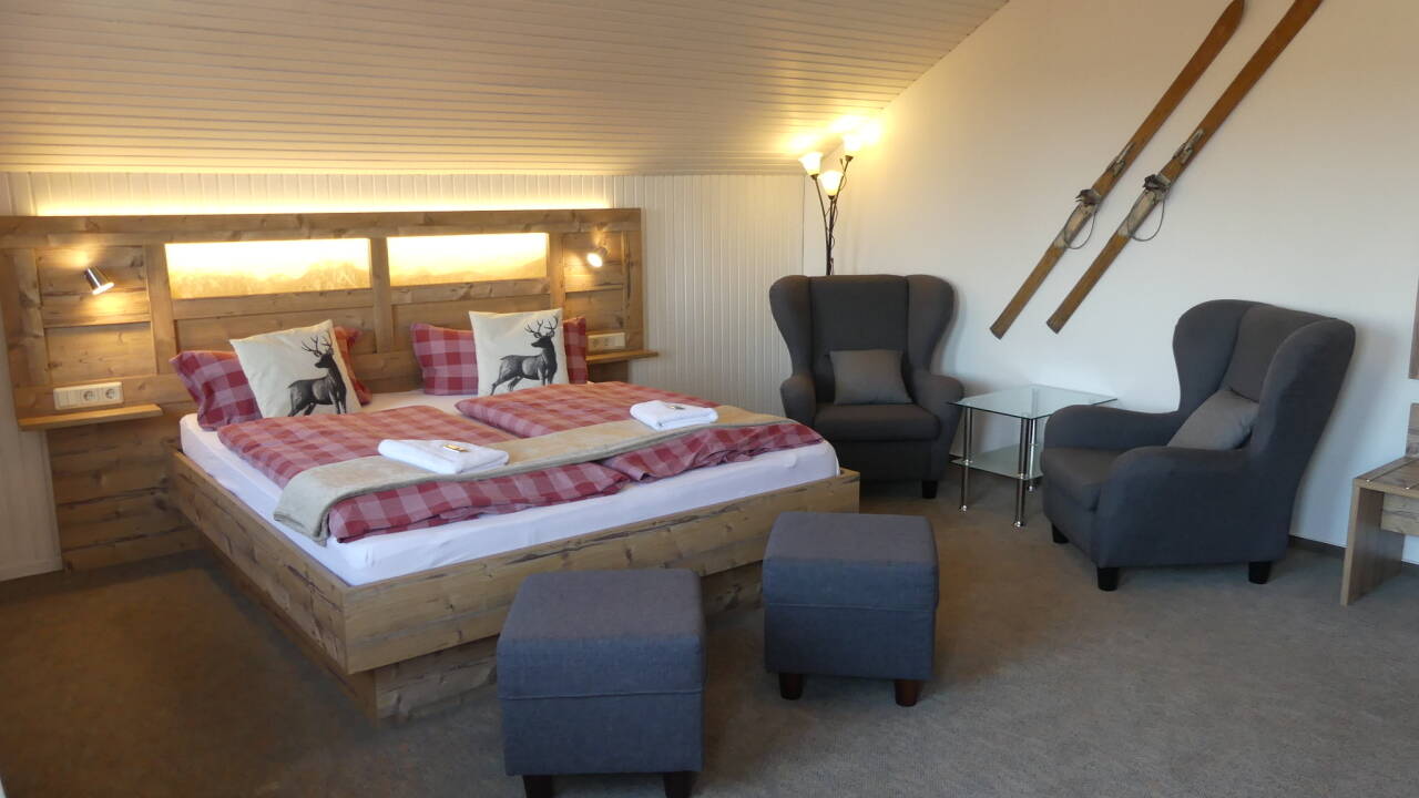 Hotellet har både flotte dobbeltrom og nydelige leiligheter til rådighet