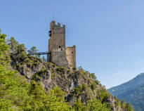 Discover the old castle ruin, Schrofenstein, which towers over Landeck.