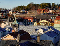 Norrtälje bietet ein gemütliches Stadtzentrum mit guten Geschäften, sowohl lokale Geschäfte als auch Ketten.