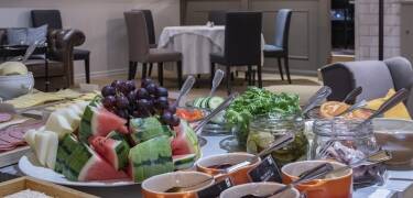 Starta dagarna på bästa möjliga sätt - med en generös frukostbuffé.