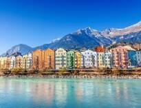 I finder en lang række idylliske bjerglandsbyer lige i nærheden, og samtidig har I kort afstand til "Alpernes Hovedstad", Innsbruck