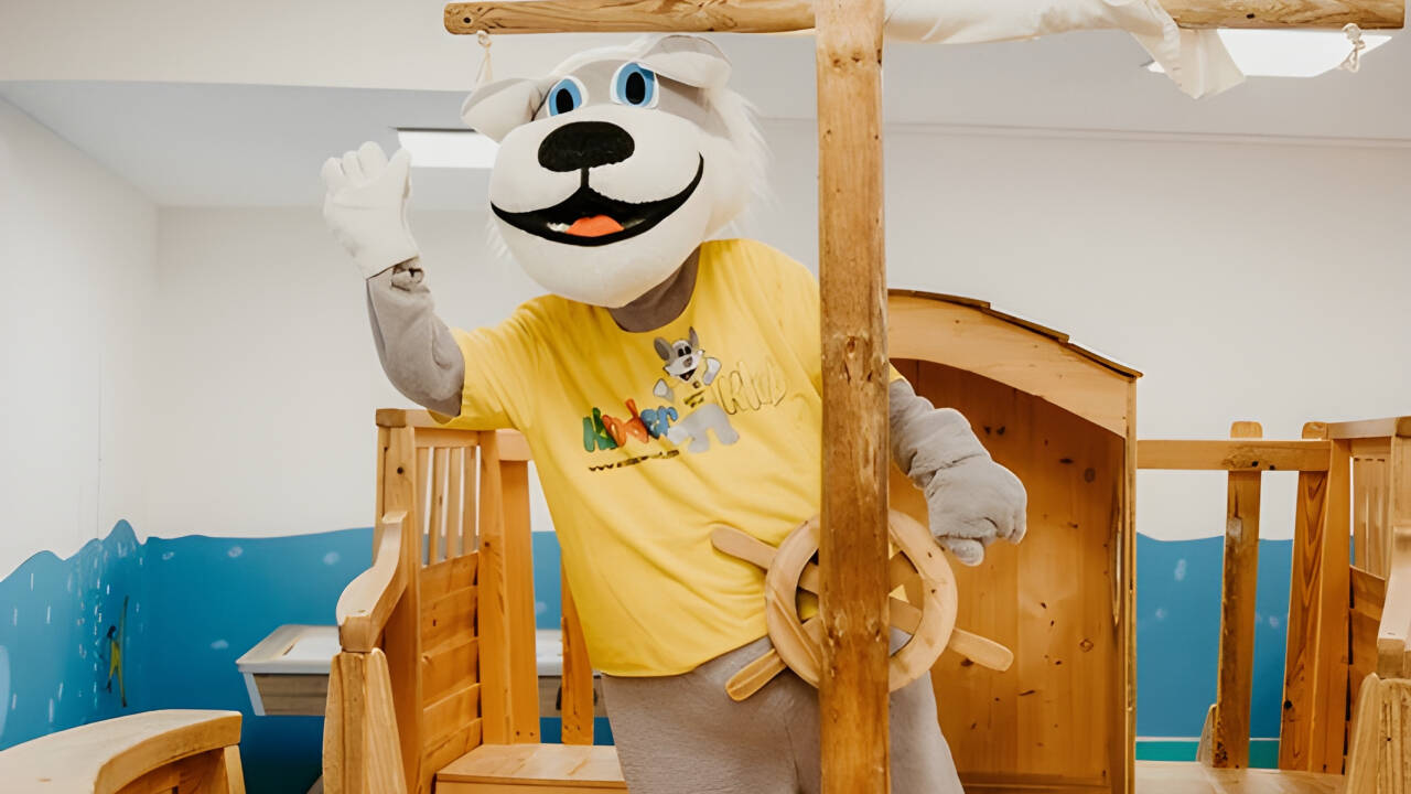 Benyt børneklubben, hvor der er underholdning for børn fra 3 til 12 år.