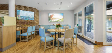 Enjoy a large buffet breakfast and light evening meals in the cosy bistro