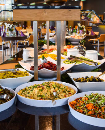 The all-inclusive light package with breakfast, lunch and evening buffet provides plenty of options throughout the day.