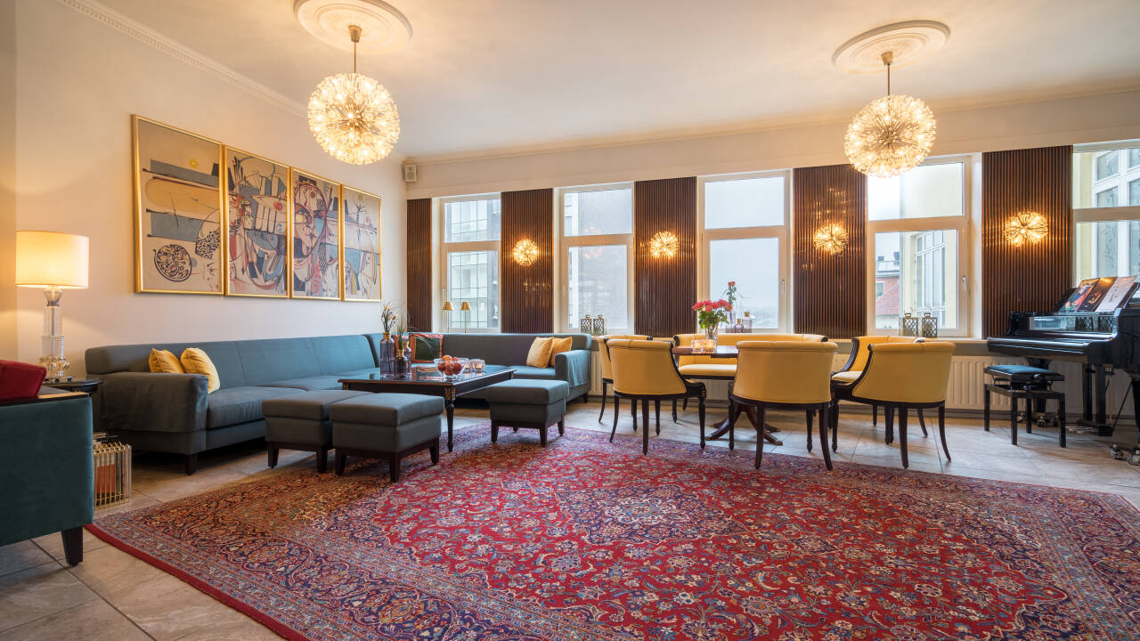 Hotellet har omsorgsfullt renoverats för att bevara sin speciella charm och atmosfär.