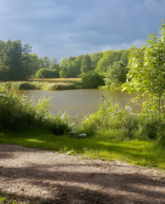 Der See Møllesø im Naturschutzgebiet ist einen Besuch wert.