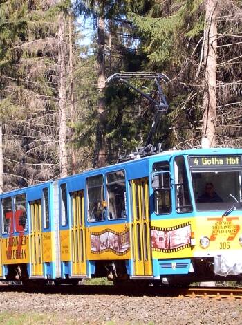 Gör en resa med Thüringerwaldbahn genom Tysklands vackra landskap