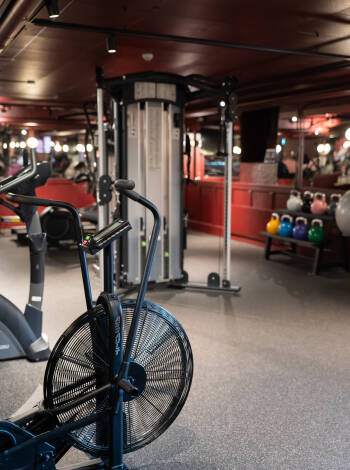 Hotellet har ett eget gym och erbjuder personlig service i varma omgivningar